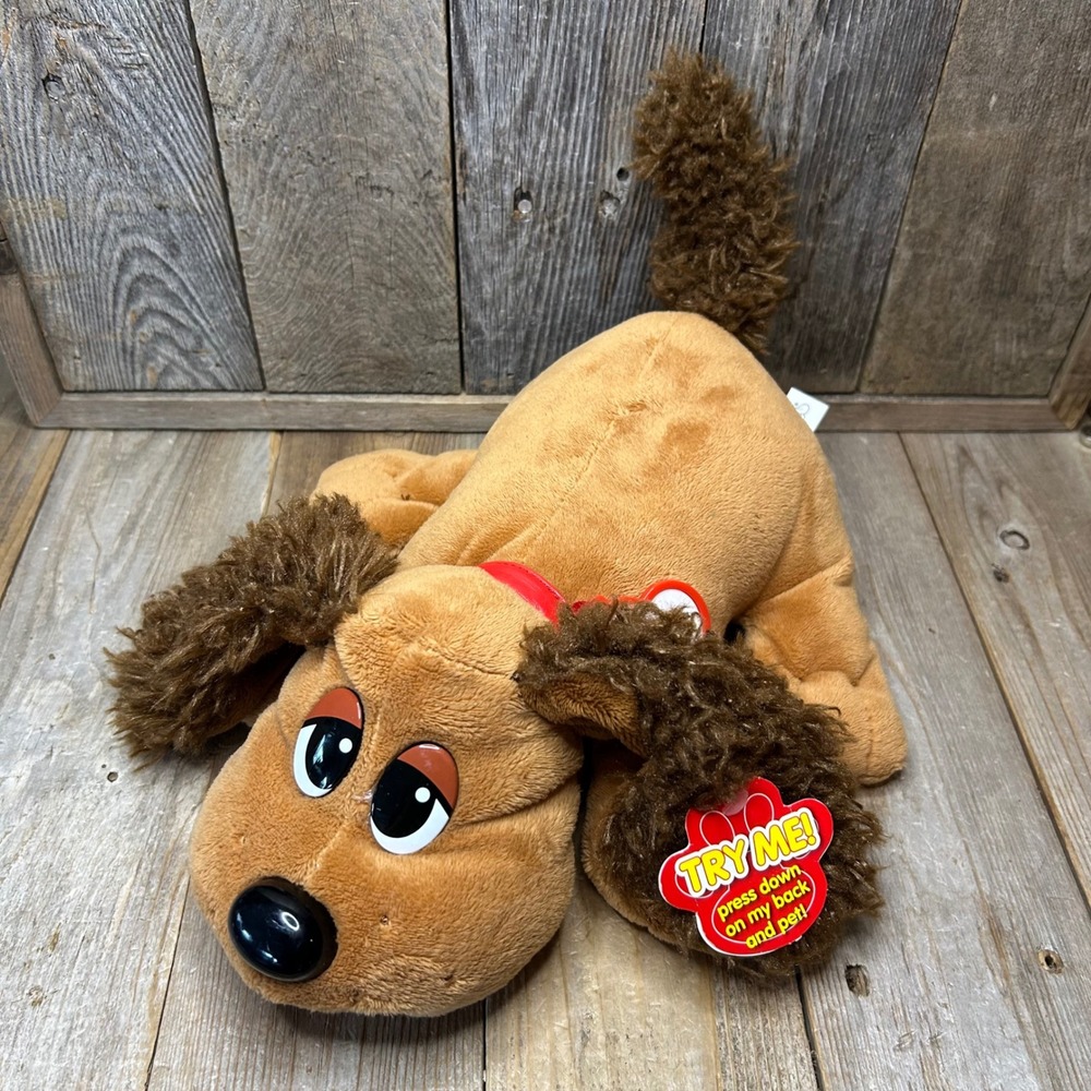 Pound Puppies 2007 Tan Brown Shaggy Dog‎ Plush Interactive Toy  Heart Tag Works